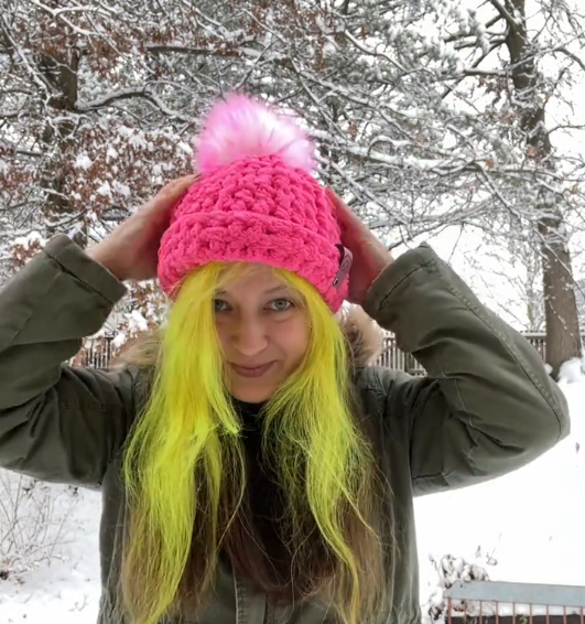 Custom 1-skein Beanie TT: @lacieintheskywithlennon