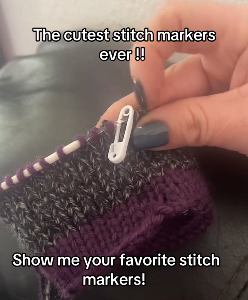Stitch markers on knit TT: good_girls_love_smut
